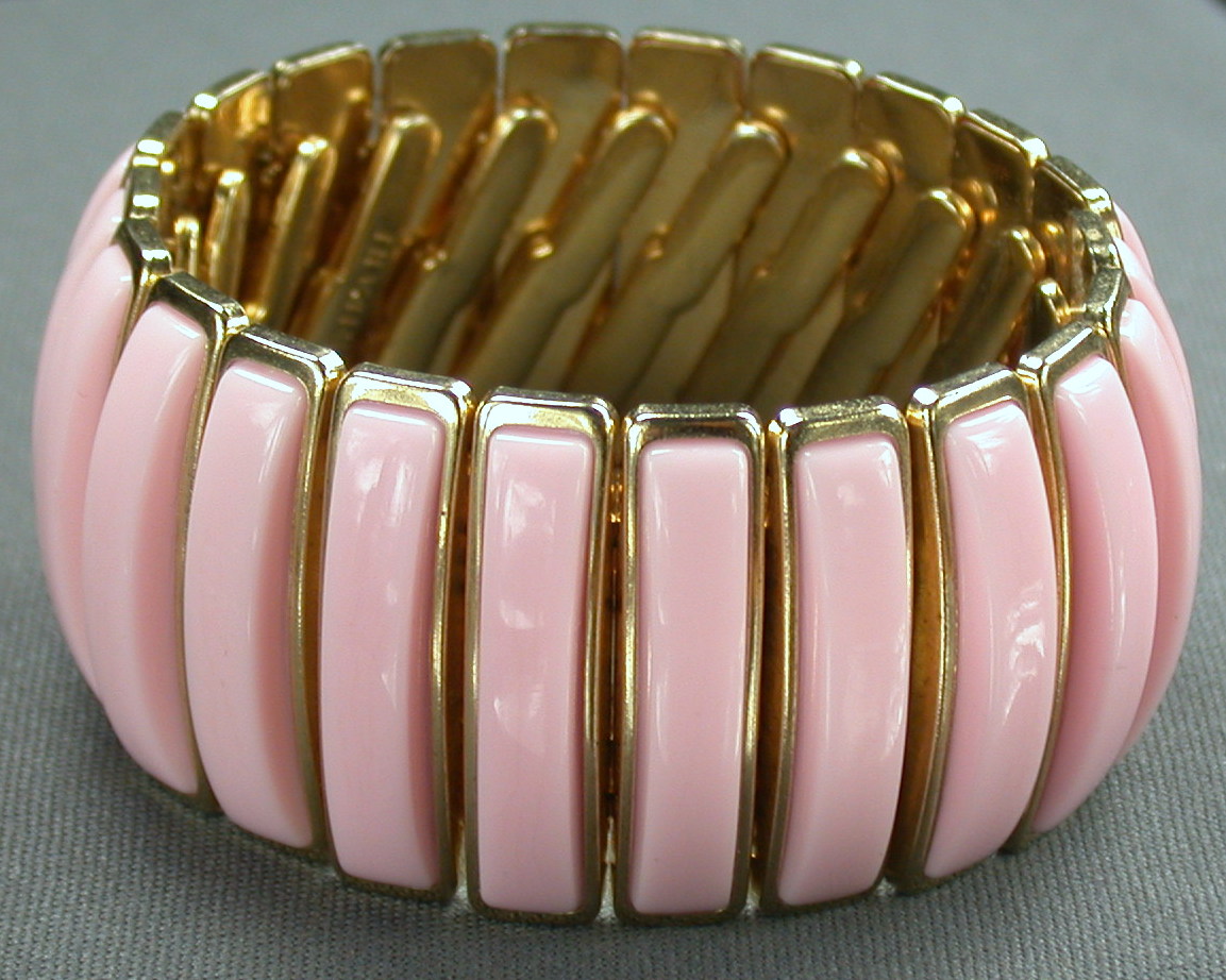 Trifari Pink Thermoset Stretch Bracelet