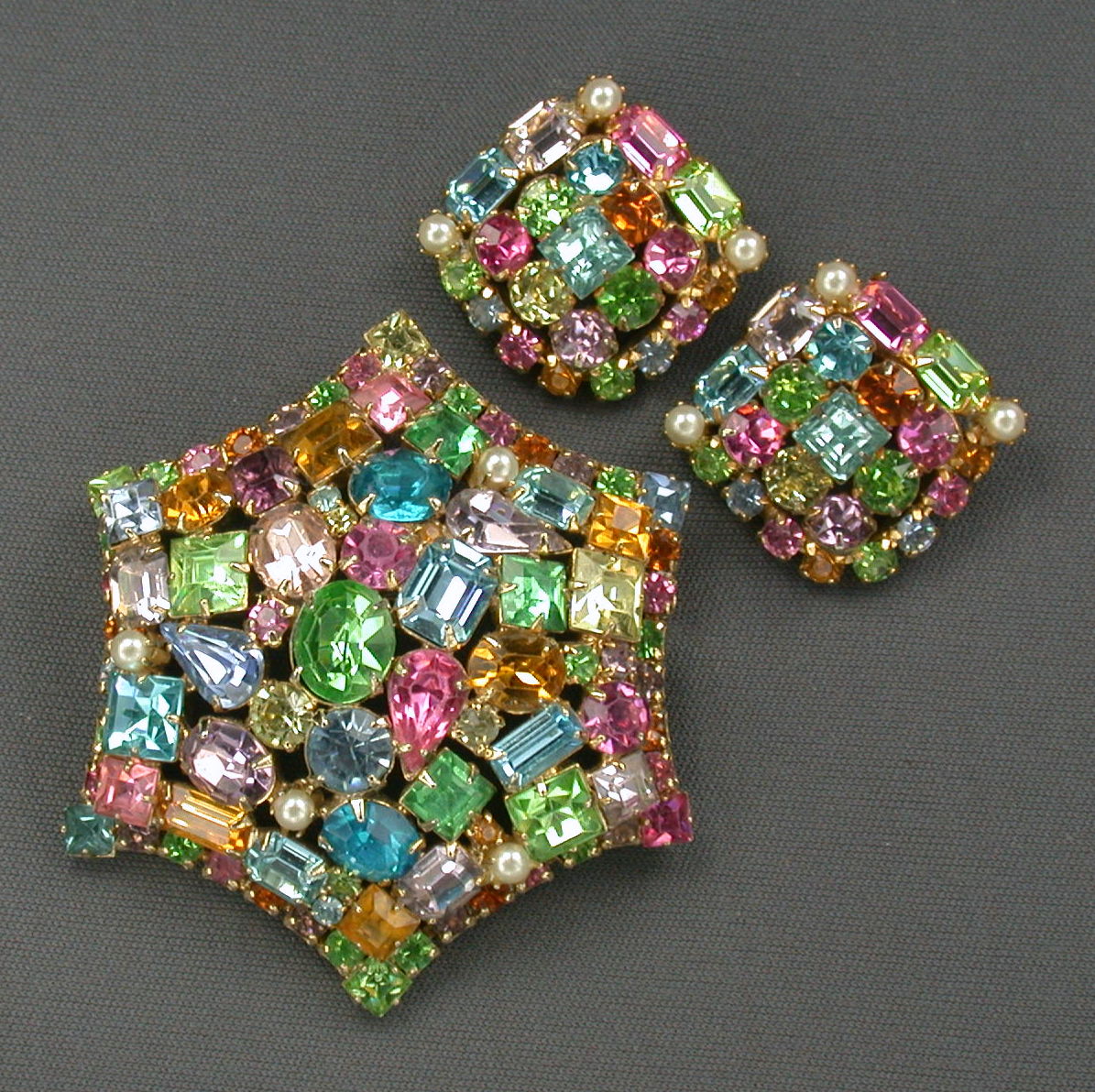 Pastel Rhinestone Brooch & Earrings Set